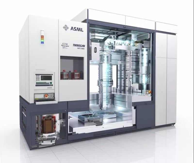 走进ASML光刻机工厂，世界上最贵精密仪器出厂地